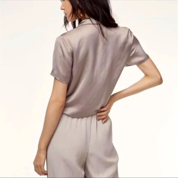 Aritzia Wilfred Nacisse Blouse - size M - Picture 2 of 4